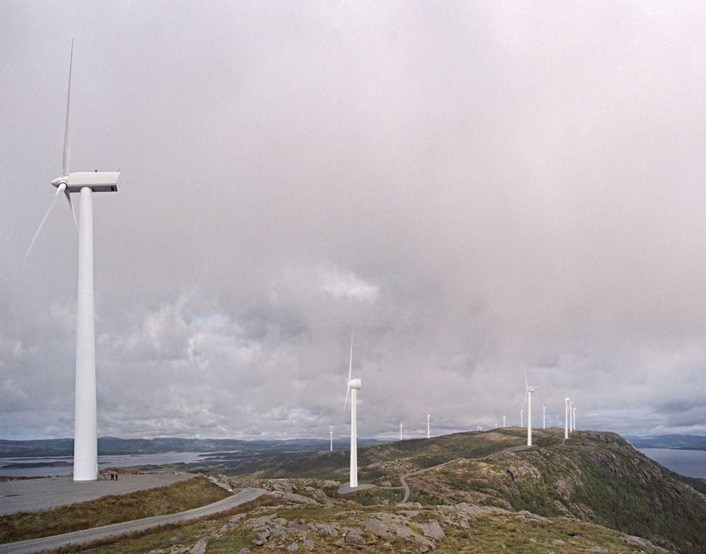 FIKK IKKE VINDSTØTTE: På Hundhammerfjellet står det flere vindturbiner. Nå må kraftverket vente med å få nye naboer i Ytre Vikna. NTE bygger ikke vindkraftverk uten investeringsstøtte fra Enova.