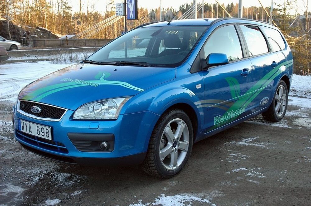FØRST UTE: Ford var først ute med å tilby biler som kan bruke E85 som drivstoff. 94 prosent av alle Ford Focus i Sverige har dene muligheten.