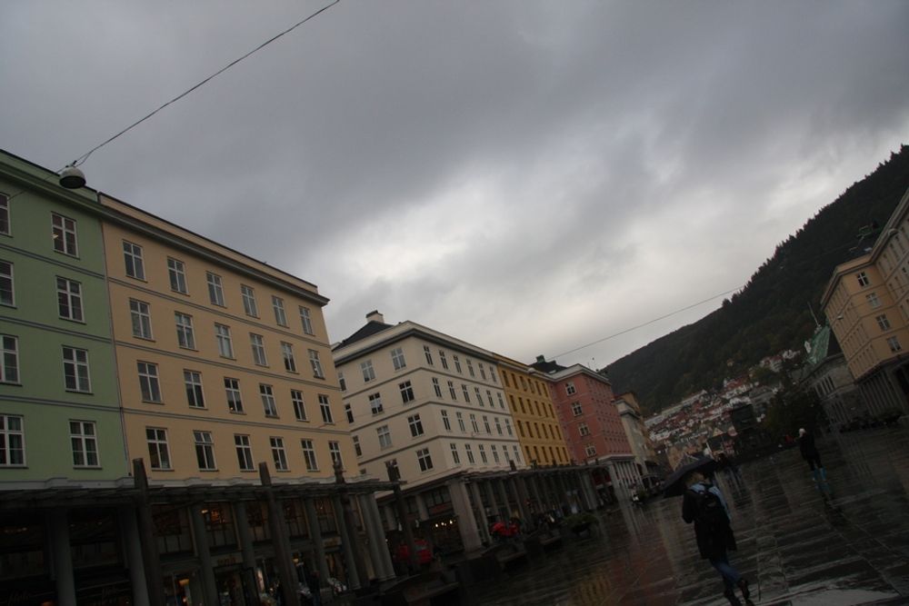 VESTLANDSFENOMEN: NGUs undersøkelser viser at det er langt flere "PCB-bygg" i Bergen enn i de andre undersøkte byene. Stavanger kommer på andreplass.