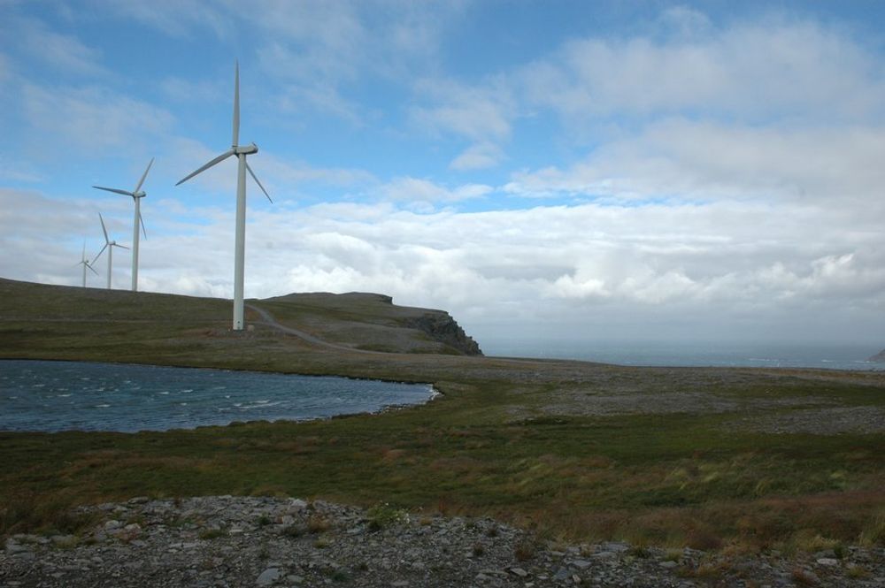 VINDKRAFT: Finnmark har svært gode forhold for vindkraft, men mangler nettkapasitet. Bildet er fra  vindparken Havøygavlen i Finnmark, et område med politisk sett stor strategisk betydning for Norge.FOTO ANDERS J. STEENSEN