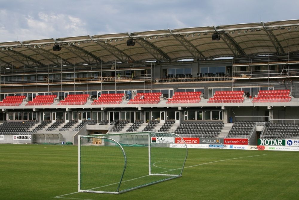Briskeby stadion, Hamar