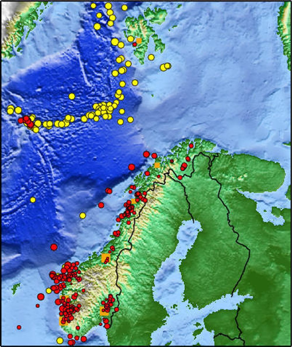 IKKE UVANLIG: Kartet viser jordskjelv fra 1979 frem til i dag, røde symboler er jordskjelv som ble merket av mennesker, mens gule er andre jordskjelv med styrke fire eller høyere.