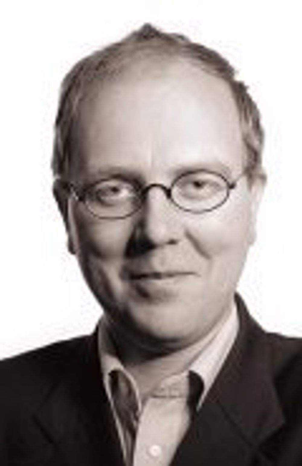Direktør Nils Petter Tetlie i Nordisk Mobiltelefon.