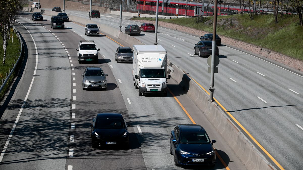 120 Km/t Fartsgrense Kan Lønne Seg På Eksisterende Motorveier - Ikke På ...