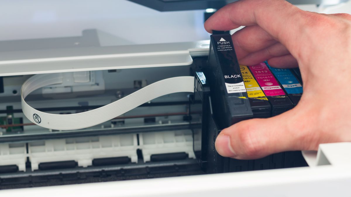 Again, users are complaining that HP blocks ink cartridges from other manufacturers
