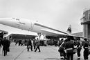 Concorde rulles ut av fabrikken i Toulouse og vises fram offentlig for første gang 11. desember 1967.