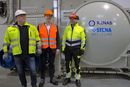 Knut Sælid, Bjørn Arild Thon og Ole Erik Sønsterud ved SF6-tappeanlegget hos Stena Recycling.