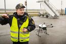 Politiet bruker allerede droner til mange oppdrag, men slik loven er utformet kan de ikke brukes til skjult overvåkning. Bildet er fra en tidligere anledning. 