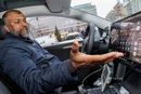 – Taxisjåfører som er nye følger nok mer med på GPS'en. Jeg er gammel taxisjåfør, så mye sitter i hodet, sier Mohammad Ghazanfar, sjåfør hos Christiania Taxi.
