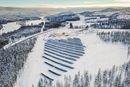 Furuseth solkraftverk i Stor-Elvdal ble historisk da produksjonen starten i november. Det genereres foreløpig «forsvinnende lite» strøm fra anlegget, men til våren blir det andre boller.