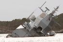 Den havarerte fregatten KNM Helge Ingstad på grunn nord for Stureterminalen i Hjeltefjorden utenfor Bergen etter kollisjonen i 2018.