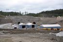 Det er lagt ut flere millioner tonn tunnelboremasser som inneholder sulfat og uran på anleggsområdet på Åsland.