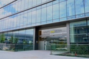 Fasade på hovedkvarteret til mobiloperatøren Masmovil i Spania.