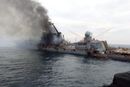 Bilder fra en video er bekreftet å vise den russiske krysseren «Moskva» i brann. Skipet skal ha blitt truffet av to Neptun sjømålsmissiler 19. april 2022. Skipet sank dagen etter.