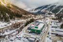 Green Mountain-direktør Svein Atle Hagaseth hadde i februar besøk av energiminister Terje Aasland i datasenteret på Rjukan. Der er Volkswagen største kunde.