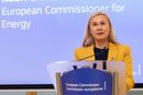 EUs energikommissær Kadri Simson blir bedt om å få fart på energieffektivisering i Norge.