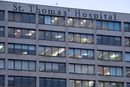  St Thomas' Hospital i London er et av sykehusene som er rammet av angrepet.