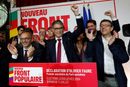 Olivier Faure, førstesekretær i Sosialistpartiet, hilser med knyttet neve etter at Den nye folkefronten ble størst i valget søndag. 
