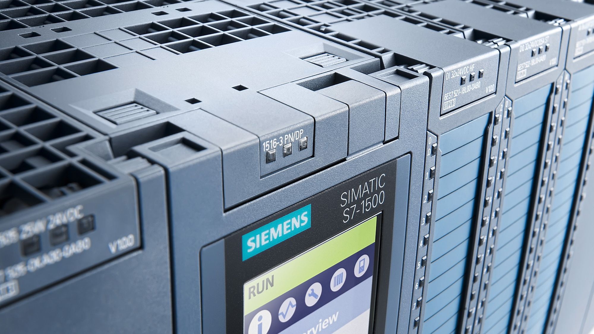 Siemens slipper de tre første CPUene for S71500 PLS Tu.no