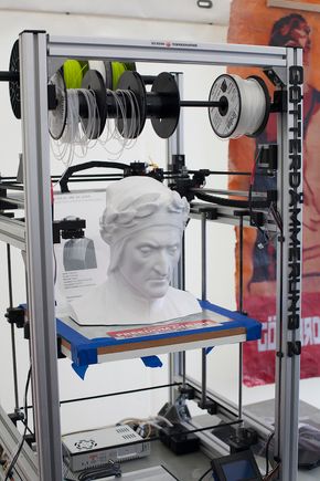 3D-printerne sto på rekke og rad under årets messe.