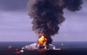 Deepwater Horizon-ulykken var en kjempekatastrofe: Menneskeliv gikk tapt, miljøødeleggelsene var enorme og plattformen gikk fullstendig tapt.