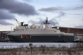 Forlater RamformenMarjata IV er skipsteknisk designet av LMG i Bergen i samarbeid med Vard Langsten og Forsvaret. Ut over lengden på 125 meter og bredden på 23 meter, er det lite Forsvaret vil si om skipet.