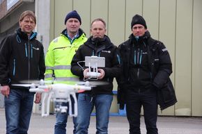 Droneforerne fikk opplæring i bruk av drone på kurs tidligere denne måneden. <i>Foto: Gjensidige</i>