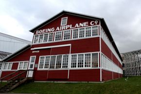 Den originale fabrikkbygningen eksisterer fortsatt. «Red Barn» ble bygget i 1909 og står nå på Museum of flight ved Boeing field i Seattle. <i>Foto: Per Erlien Dalløkken</i>