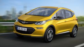 Opel Ampera-e (Chevrolet Bolt) er en elbil med rekkevidde på over 320 kilometer. <i>Foto: Opel</i>