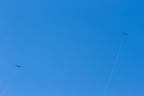 Her er to av Kitemills kiter i lufta på Lista. <i>Foto: Ron Holan, Kitemill</i>