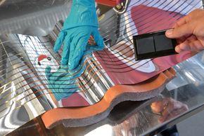 De fleksible solcellene kan skrives ut. <i>Foto: Syddansk universitet</i>