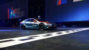 Tesla EGT V2.0 ble vist fram på Autosport international show tidligere i januar. <i>Bilde: EGT</i>