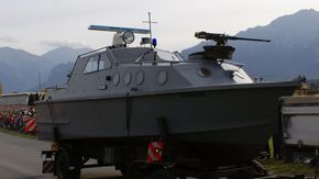 De sveitsiske Type 80-patruljebåtene skal erstattes med nye som dessuten blir utrustet med Protector RWS. <i>Foto: Wikimedia Commons</i>