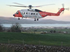 Det var dette helikopteret (EI-ICR) som havarerte på Black Rock 14. mars. <i>Foto: Den irske kystvakten</i>