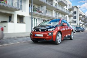 BMW i3 er ifølge ADAC den bilen med de minst skadelige utslippene. <i>Foto: Uwe Rattay/ADAC</i>