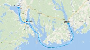 Kartet viser hvor det autonome skipet MV "Yara Birkeland" skal seile, fra Herøya til Brevik og Larvik containerterminaler. <i>Bilde:  Kjersti Magnussen/Google Maps</i>