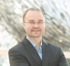 Alexey Pavlov, professor i petroleumskybernetikk ved Institutt for geovitenskap og petroleum på NTNU. <i>Foto: NTNU</i>