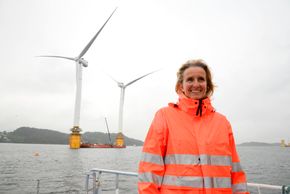 Kommentarforfatterne er kritiske til Statoils satsing på vindkraft, slik direkør for nye energiløsninger, Irene Rummelhoff, redegjorde for i et profilintervju i Teknisk Ukeblad. <i>Foto:  Arne Reidar Mortensen/Statoil</i>