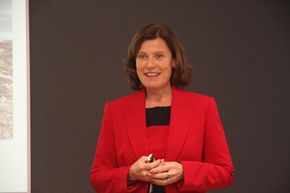 Anne Marit Panengstuen, administrerende direktør i Siemens. <i>Bilde:  Tore Stensvold</i>