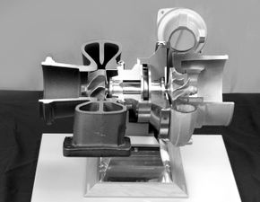 1905: Sveitseren Alfred Büchi tar patent på turboladeren. <i>Bilde:  Wikipedia</i>