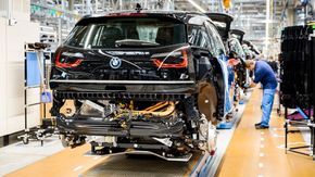 Fra produksjon av BMW I3. <i>Foto:  BMW</i>