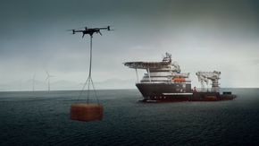 Droneløft mellom skip og installasjon er en av flere framtidige scenarier for dronene fra Griff Aviation. <i>Foto:  GRIFF</i>