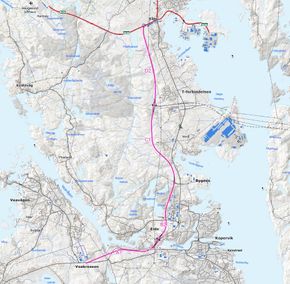 Kartet viser den ni kilometer lange strekningen slik traseen er foreslått i kommunedelplanen for Karmøy. <i>Illustrasjon:  Statens vegvese<br />n</i>