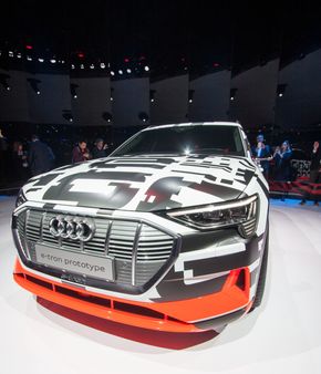 Audi E-tron Quattro i Genève. <i>Foto:  Marius Valle</i>