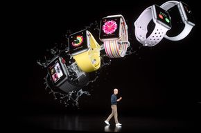 Apple-sjef Tim Cook under Apple-lanseringen i Cupertino den 12. september. <i>Foto:  NOAH BERGER / AFP</i>