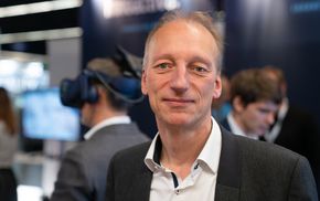 Hervé Fontaine i HTC Vive tror trådløs VR vil bety mye framover. <i>Foto:  Eirik Helland Urke</i>