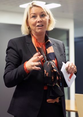 Kommunal- og moderniseringsminister Monica Mæland var stolt over tallene hun kunne presentere for regjeringens forslag til digitalisering av det offentlige. <i>Foto:  Sarah McDonald Gerhardsen</i>