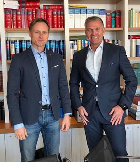 Administrerende direktør Andreas Lassmann (t.v.) leder de to tyske selskapene som Data Respons-sjef Kenneth Ragnvaldsen nå kjøper. <i>Foto: Data Respons</i>