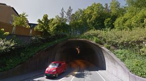Bekkestutunnelen i Bærum er 24 år gammel. <i>Foto:  Google Maps</i>