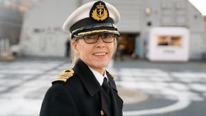 Kommandørkaptein og kommunikasjonssjef Torill Herland i Sjøforsvaret. <i>Foto:  Eirik Helland Urke</i>